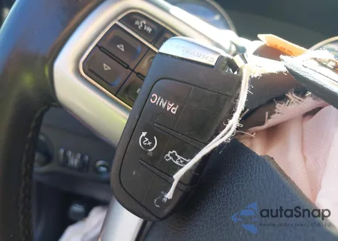 2011 Chrysler 300 Limited из США, поврежденный, VIN 2C3CA5CG8BH522541